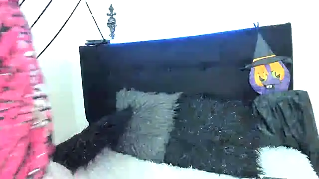 yayita mature online show from November 2025 02:11:01 PM