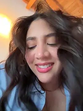 marcimaa online show from December 2025 09:12:01 PM