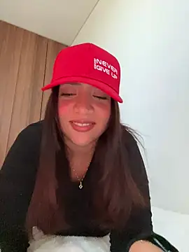 marcimaa online show from January 2025 09:45:01 PM