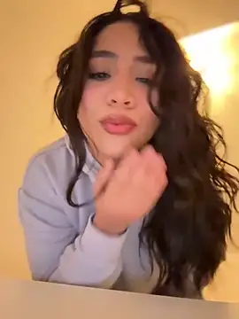 marcimaa online show from October 2025 09:38:01 PM