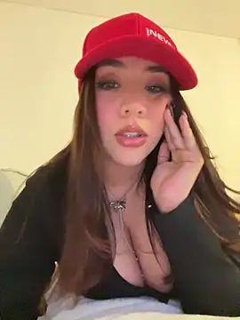 marcimaa online show from March 2025 11:22:01 PM