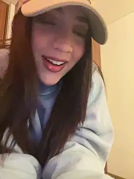 marcimaa online show from December 2024 02:57:01 AM