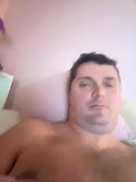 Snapshot of Corle124 chatting on February 2025 06:35:01 PM Corle124 online show from February 2025 06:35:01 PM