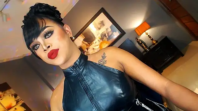 MarryQueen22 online show from November 2025 01:10:02 AM