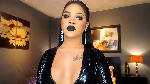 MarryQueen22 online show from April 2026 01:07:01 AM