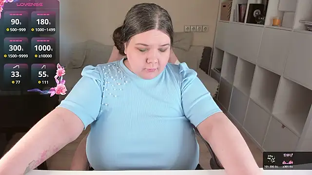 PlumPie online show from March 2026 06:14:02 AM