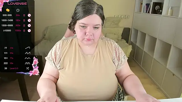 PlumPie online show from November 2025 08:29:02 AM