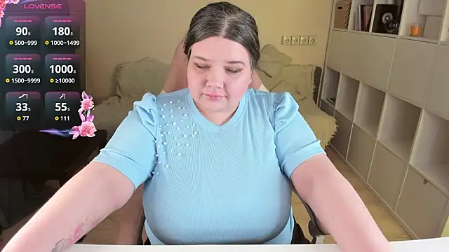 PlumPie online show from March 2026 11:12:01 PM