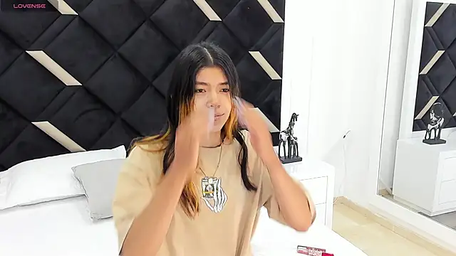 Snapshot of Girl_Cherry chatting on September 2025 11:38:01 AM Girl Cherry online show from September 2025 11:38:01 AM