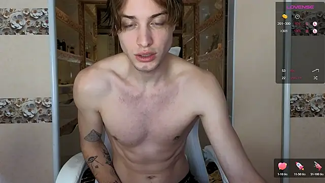 Snapshot of Cryptikov chatting on October 2025 10:14:02 AM Cryptikov online show from October 2025 10:14:02 AM