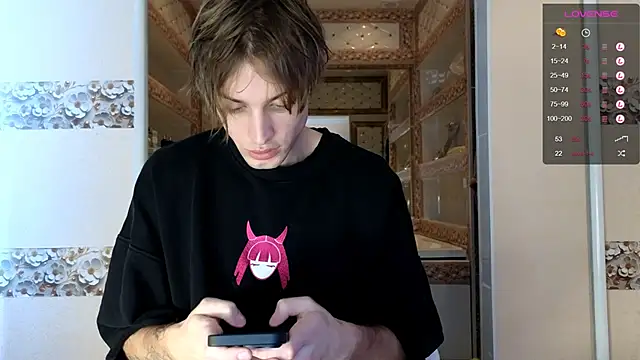 Snapshot of Cryptikov chatting on October 2025 09:09:02 AM Cryptikov online show from October 2025 09:09:02 AM