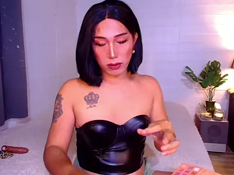 Snapshot of MissMagdalena chatting on November 2025 05:24:02 PM MissMagdalena online show from November 2025 05:24:02 PM