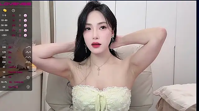 uuxiaocai online show from April 2026 12:22:02 PM