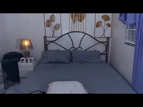 angelicahakenson online show from December 2025 04:05:02 AM