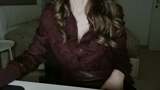 Snapshot of amara_2022 chatting on February 2026 09:50:02 PM amara 2022 online show from February 2026 09:50:02 PM