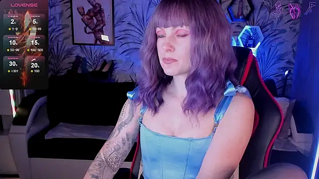 Snapshot of Devi_Evi chatting on December 2025 06:45:01 PM Devi Evi online show from December 2025 06:45:01 PM