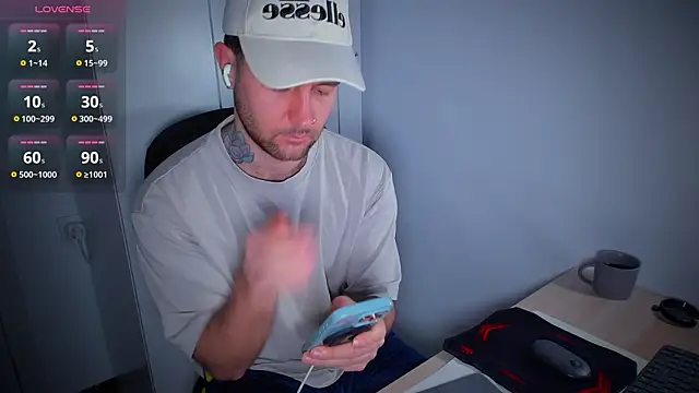 HonestAndrew online show from March 2026 04:56:02 AM