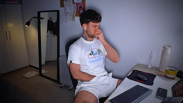 HonestAndrew online show from February 2026 08:30:02 PM