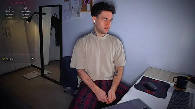 HonestAndrew online show from February 2026 06:46:02 AM