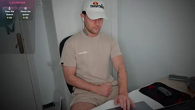 HonestAndrew online show from April 2026 04:08:01 AM