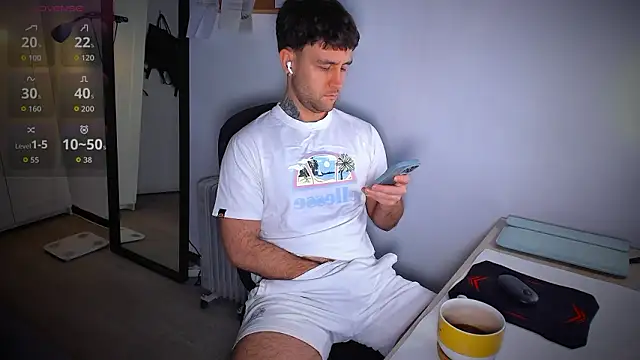 HonestAndrew online show from February 2026 11:40:01 AM