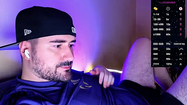 Snapshot of DominantTheo chatting on March 2025 12:54:02 AM DominantTheo online show from March 2025 12:54:02 AM