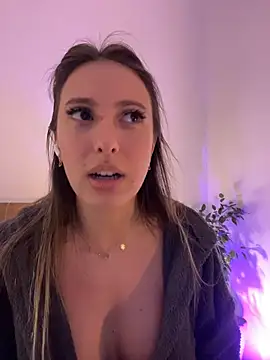 Eva Ryen online show from December 2025 05:00:01 PM