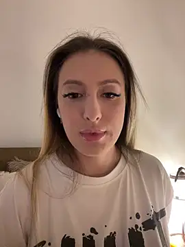 Eva Ryen online show from November 2025 05:27:02 PM