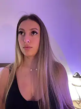 Eva Ryen online show from November 2025 04:43:02 PM