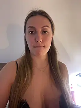 Eva Ryen online show from January 2026 04:10:02 PM