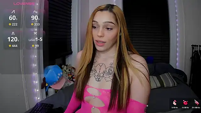 sapphirestorm8 online show from December 2025 02:15:02 AM