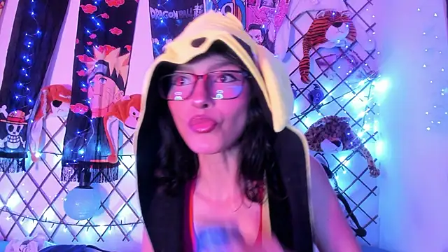 Alice jacobs1 online show from January 2025 04:05:01 AM