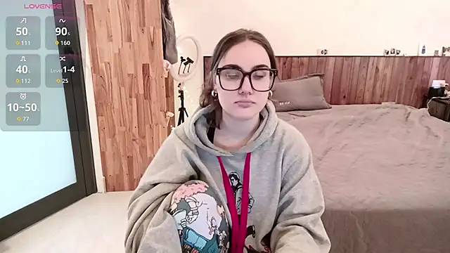 mia boone online show from March 2026 03:10:02 AM