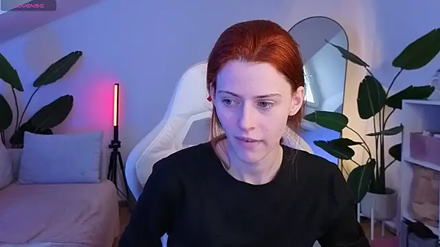 doll lesli online show from November 2025 06:39:01 AM