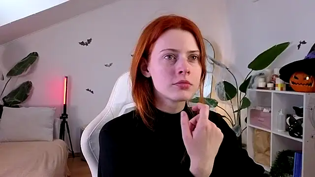 doll lesli online show from November 2025 08:39:02 AM