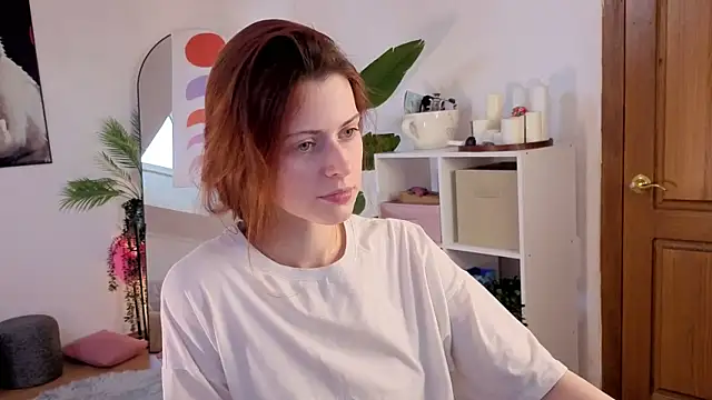 doll lesli online show from April 2026 01:12:02 PM