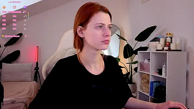 doll lesli online show from December 2025 09:53:01 AM