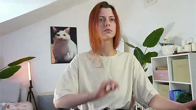 doll lesli online show from April 2026 01:06:02 PM