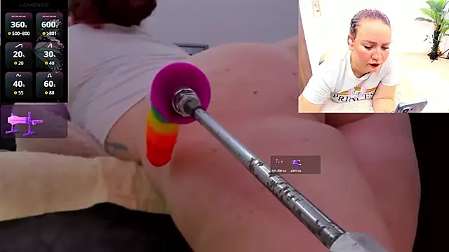 Paulina Davis  online show from February 2026 01:16:02 AM