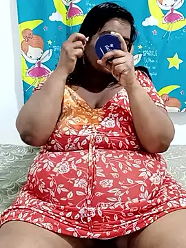 SusanaEshwar online show from February 2026 07:24:01 PM