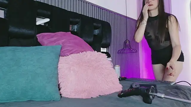 levana1 online show from April 2026 12:39:01 AM