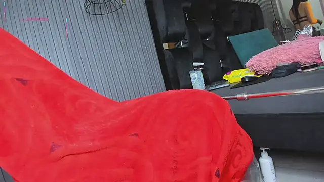 levana1 online show from October 2025 12:00:02 AM