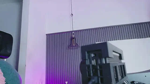 levana1 online show from April 2026 04:18:01 AM