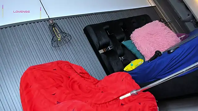 levana1 online show from November 2025 07:41:02 PM