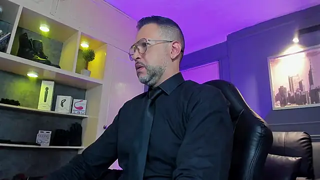 MrFrank tattoo online show from January 2026 11:36:02 AM