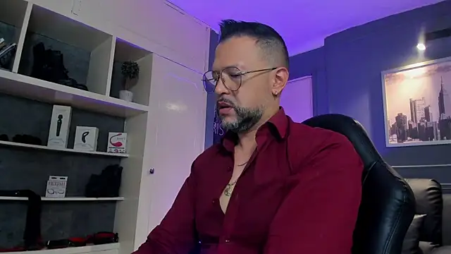 MrFrank tattoo online show from October 2025 11:55:01 AM