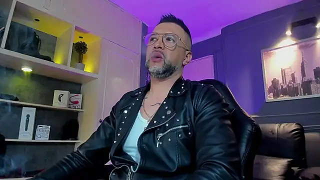 MrFrank tattoo online show from February 2026 10:13:02 AM