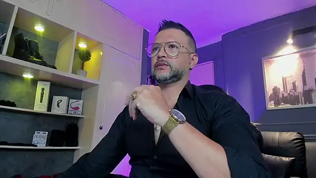 MrFrank tattoo online show from January 2026 11:47:01 AM