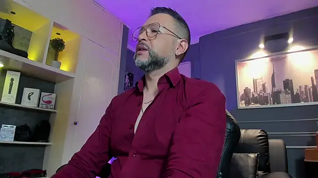 MrFrank tattoo online show from February 2026 11:40:01 AM