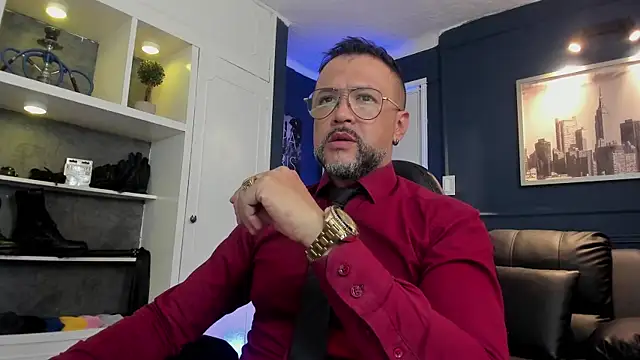 Snapshot of MrFrank_tattoo chatting on July 2026 01:18:02 PM MrFrank tattoo online show from July 2026 01:18:02 PM